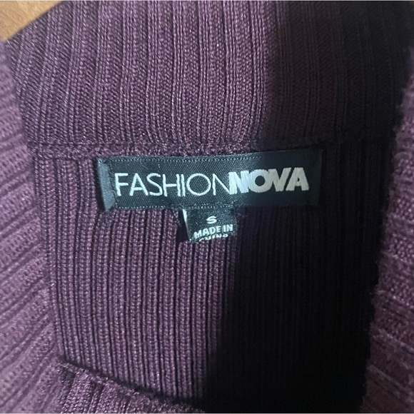 Fashion Nova Burgundy Never Out Of Style Ribbed Sweater Sz Small - Picture 2 of 4